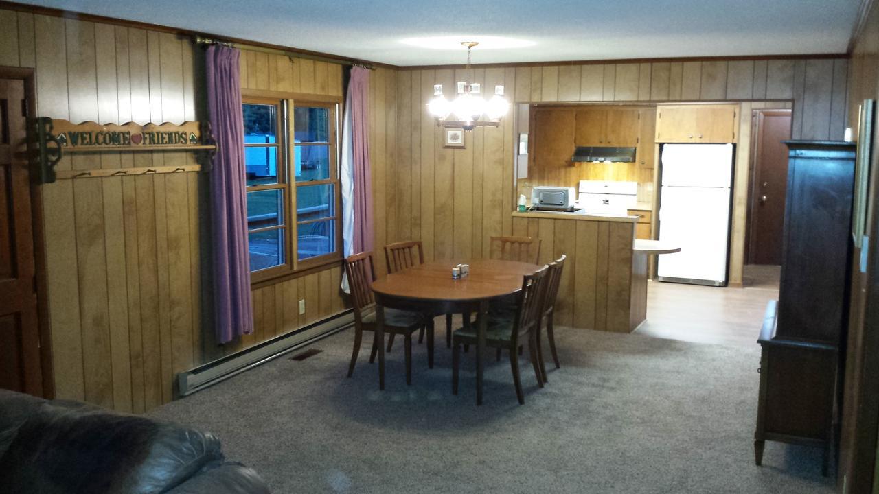 Two Rivers Lodge 브라이슨시티 외부 사진